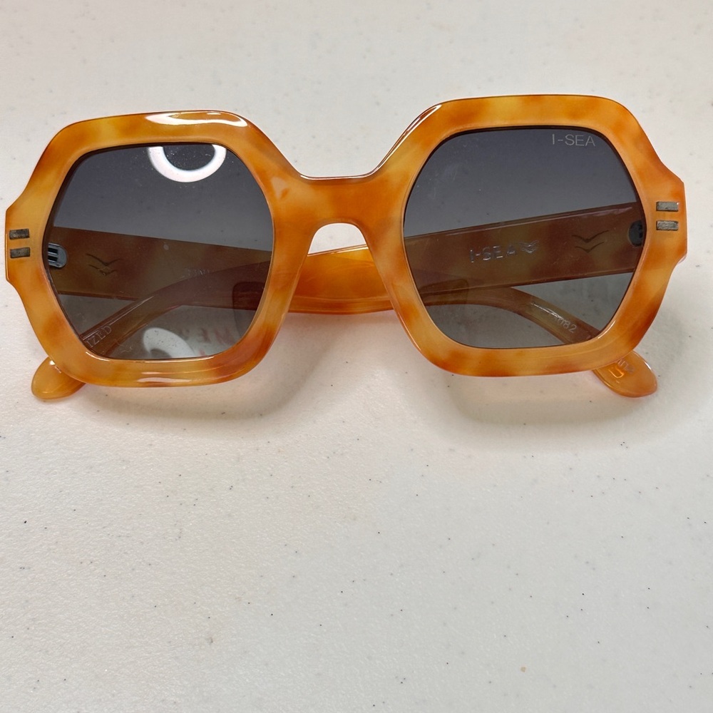 I-Sea Stylish Orange Sunglasses